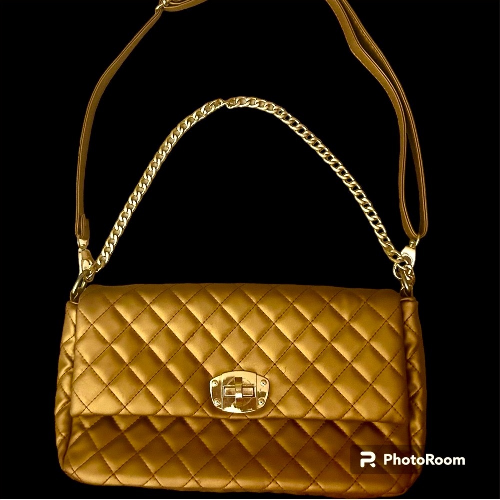 Jing Pin Pi Ju Quilted Metallic Bag Gold Chain Strap and Detachable Strap EUC